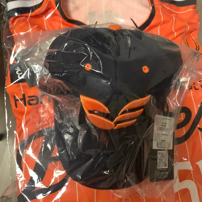 [BUNJANG] Hanwha Eagles Legacy Binggrae Uniform and Cap Bundle (Moon Hyun-bin) / 한화 레거시 빙그레 유니폼 105 문현빈 58 모자 일괄