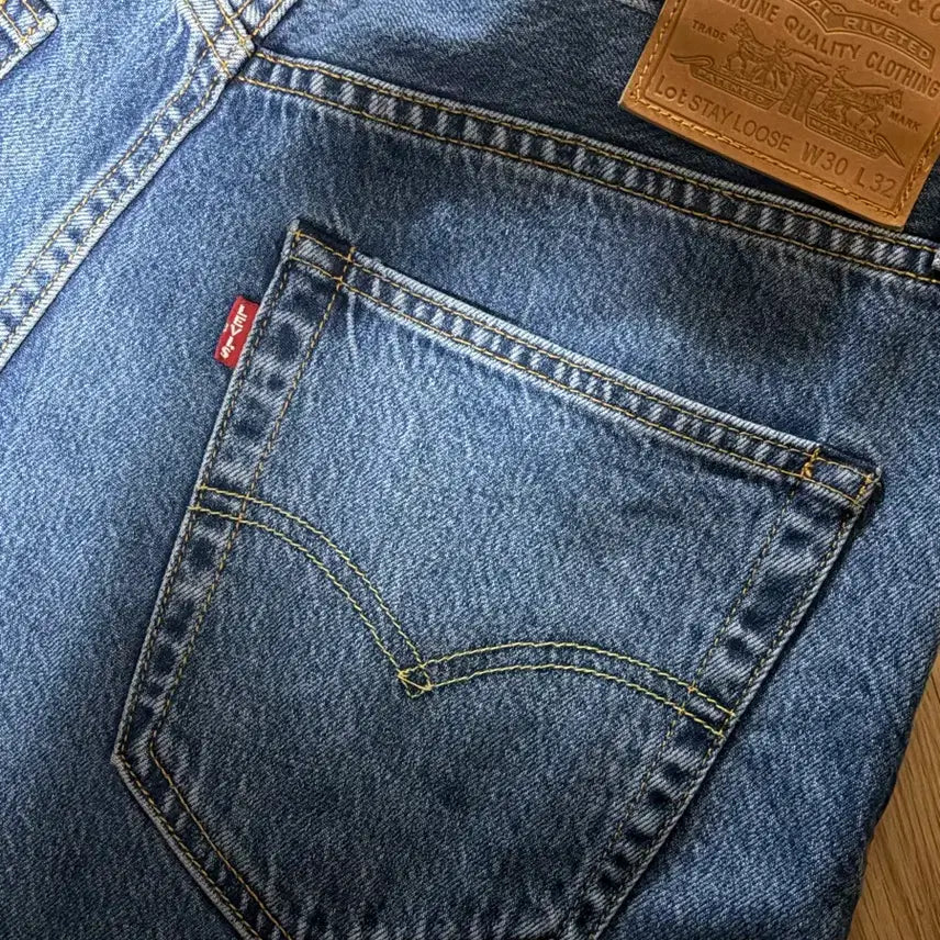 [BUNJANG] Levi's Stay Loose Jeans Medium Wash W30 L32 / 리바이스 스테이 루즈진 중청 W30 L32