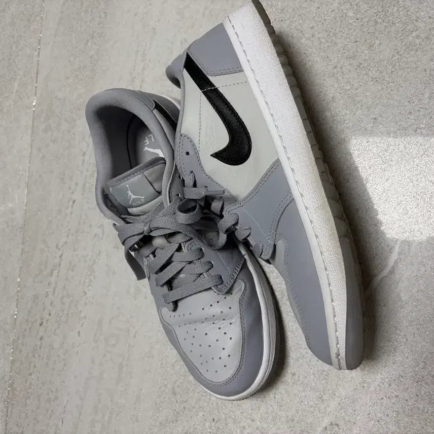 [BUNJANG] Air Jordan 1 Low Golf Wolf Grey / 조던 1 로우 골프 울프 그레이 270