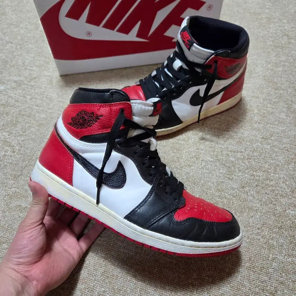 [BUNJANG] Nike Air Jordan 1 Retro High OG Bred Toe Custom / (280)나이키 에어 조던 1 레트로 하이 OG 브레드토 커스텀