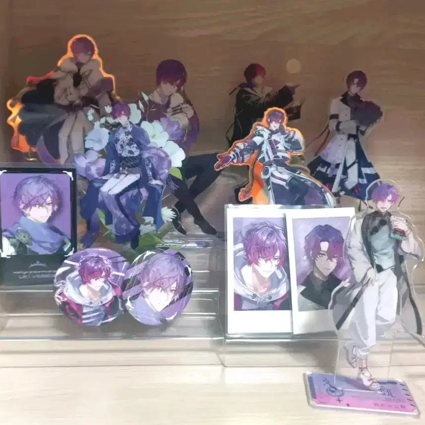 [BUNJANG] NIJISANJI EN Uki Violeta Acrylic Stand, Can Badge, Paper Goods Bundle Set / 니지산지 en 우키 비올레타 아크릴 스탠드, 캔뱃지, 지류 굿즈
