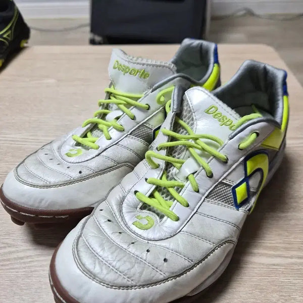 [BUNJANG] Desportes Sao Luis KT Pro BW x Blue Soccer Cleats / 데스포르치 상루이스 kt pro bw x blue 265판매