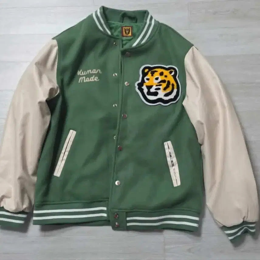 [BUNJANG] Human Made Tiger Varsity Jacket / 휴먼메이드 타이거 바시티 자켓M