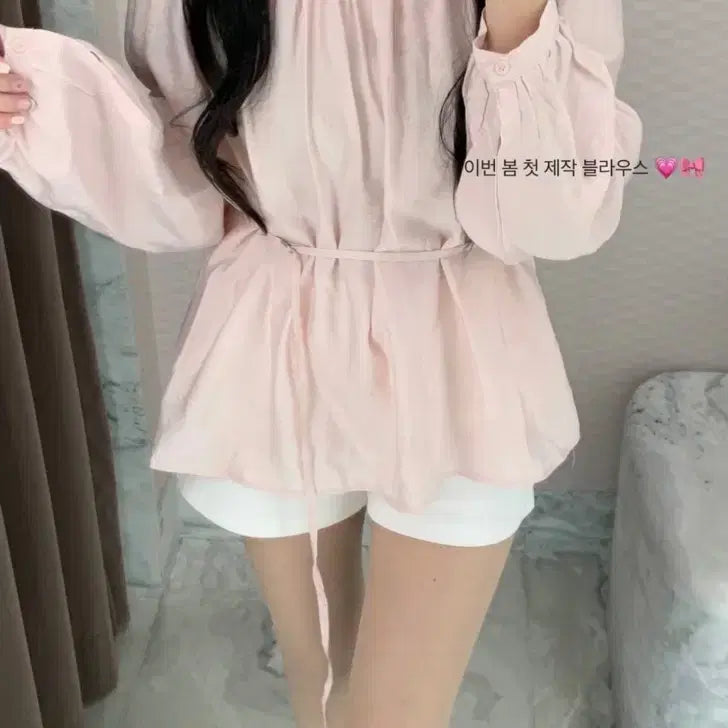 [BUNJANG] RUANMARY Off-Shoulder Blouse with Shirring and Tie Set / 루앤메리 오프숄더 핑크 블라우스 셔링 끈 세트