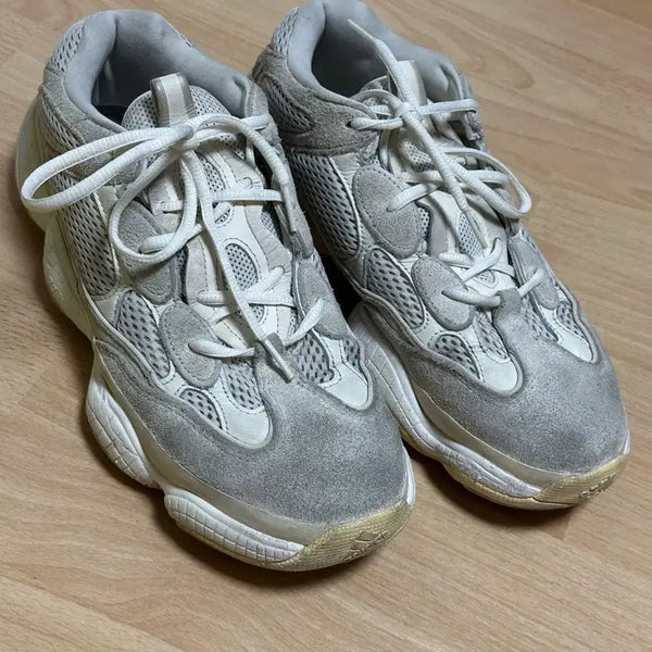 [BUNJANG] Adidas Yeezy 500 Bone White Shoes / 아디다스 이지 500 본 화이트 280