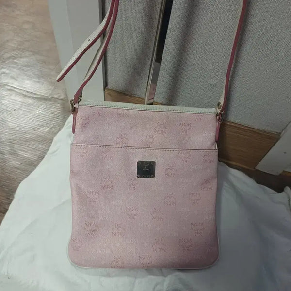 [BUNJANG] MCM Genuine Leather Card Holder / 엠씨엠 정품 *정품텍있음*상태굿*무료배송