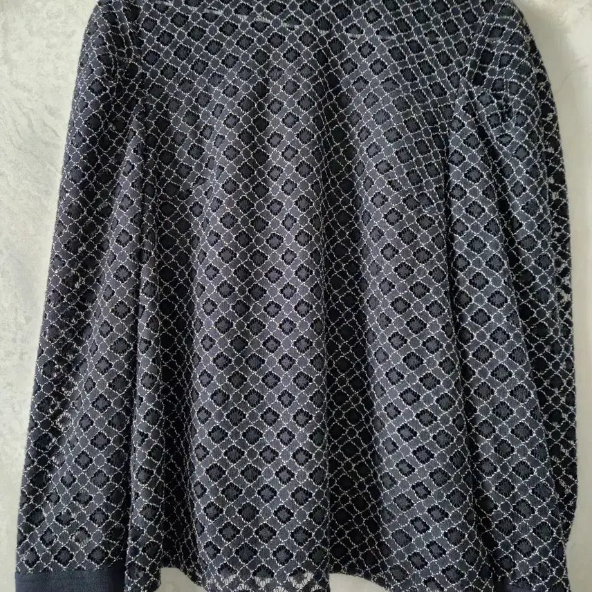 [BUNJANG] CC Collect Black Pattern Lace Blouse / cc콜렉트 블랙 패턴 레이스 블라우스