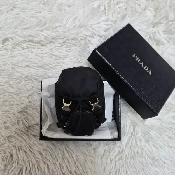 [BUNJANG] Prada Re-Nylon Mini Pouch Bag Charm Black / [OS] 프라다 리나일론 미니 파우치 백 참 블랙