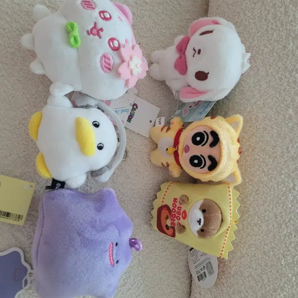 [BUNJANG] Assorted Character Keychains (Crayon Shin-chan, Sugarbunnies, Ditto, Chiikawa Hachware, Kwak Cheol-i, Uso Uso-chan) / 짱구,슈가바니즈,메타몽, 치이카와 하치와레, 곽철이, 우소우소짱 등 키링