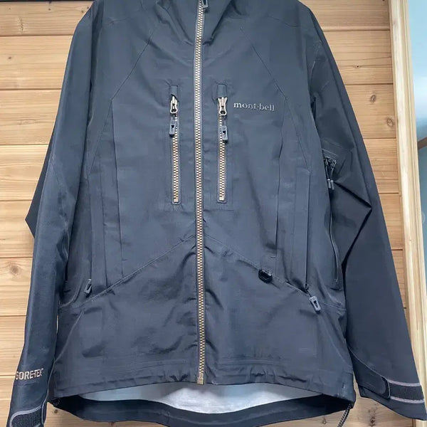 [BUNJANG] Montbell Men's Gore-Tex Winter Jacket / 몽벨 남자 겨울 자켓 95사이즈