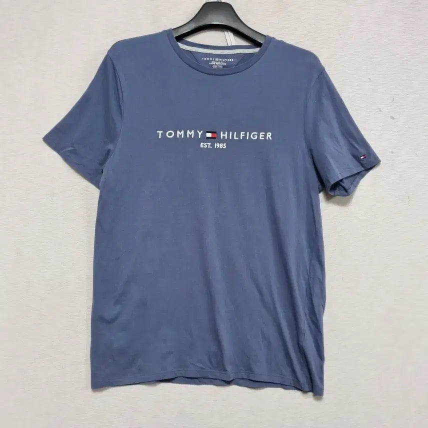 [BUNJANG] Tommy Hilfiger Men's Round Neck T-Shirt Size 100 / 타미힐피거 라운드티 남100ㅡ0110
