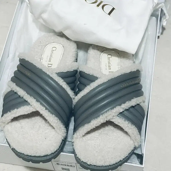 [BUNJANG] Dior Dway Mule Slipper Gray Wool Size 38 / 디올 Dway 뮬 슬리퍼 그레이 양털 38사이즈