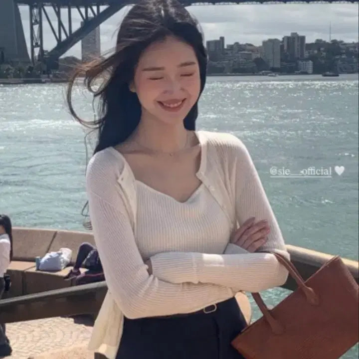[BUNJANG] Sierina Essential Sleeveless Top / 시에 리나 에센셜 슬리브리스