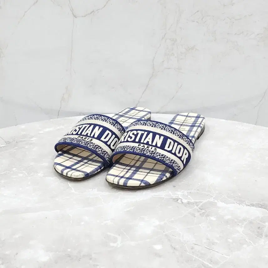 [BUNJANG] Dior Check Dway Slide Slippers Size 38 / 38 / 디올 체크 디웨이 슬라이드 슬리퍼 KCQ209CND