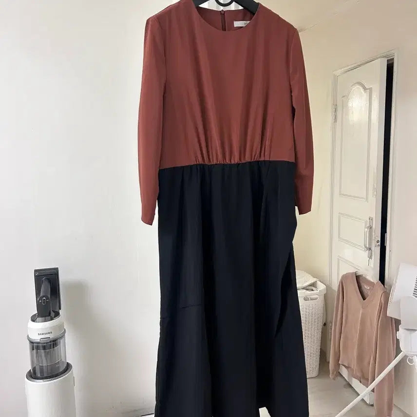 [BUNJANG] On & On Crinkled Dress / on & on 온앤온 바스락 원피스