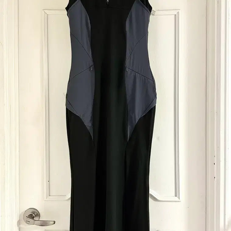 [BUNJANG] Differantis Sleeveless Half-Zip Dress - Size 8 / 새상품) 디퍼런티스 민소매 반집업 원피스 8
