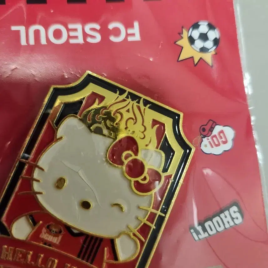 [BUNJANG] FC Seoul x Hello Kitty Collaboration Badge / FC서울 헬로키티 콜라보 뱃지