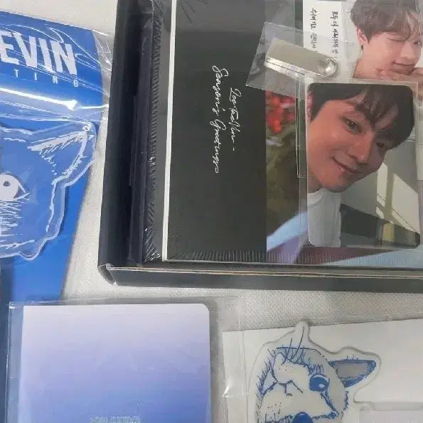 [BUNJANG] Lee Tae Vin Season's Greetings + Fanmeeting Goods Bundle Set / 이태빈 시즌 그리팅 + 팬미팅 굿즈 세트