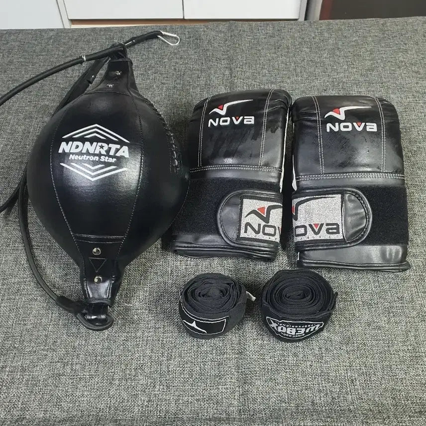 [BUNJANG] NOVA Boxing Glove, Speedball, and Bandage Set / NOVA 권투 글러브 + 스피드볼+ 붕대 세트  택배비포함가
