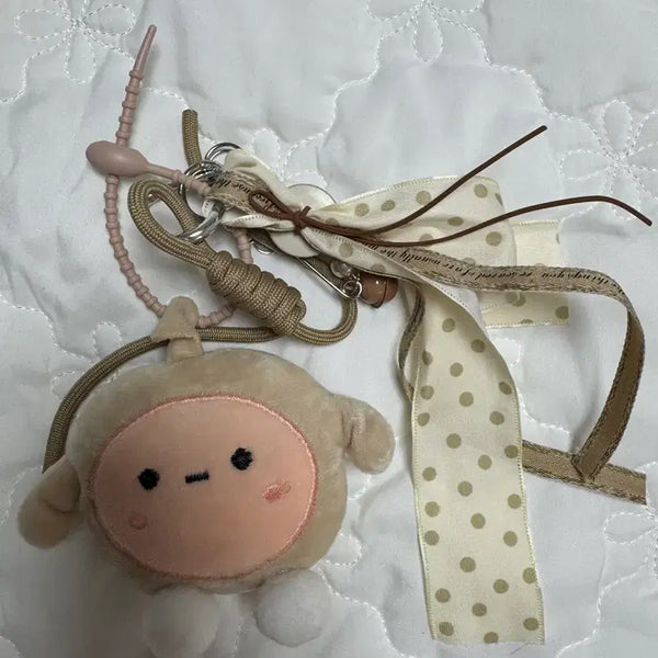[BUNJANG] Beige Sheep Doll Keychain with Ribbon Charm / 베이지색 양 인형 키링 + 리본 장식