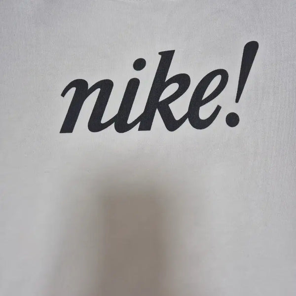 [BUNJANG] Nike White Embroidered Logo Short Sleeve T-Shirt / 나이키 화이트 자수로고 반팔!최상품!