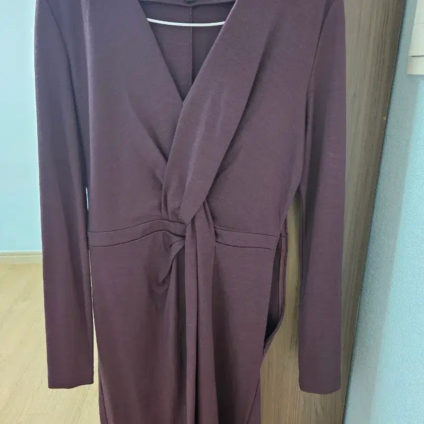 [BUNJANG] Salvatore Ferragamo Gancini Buckle Belted Wrap Dress / [정품] 페라가모(Ferragamo)간치니 금장 벨티드 랩 원피스