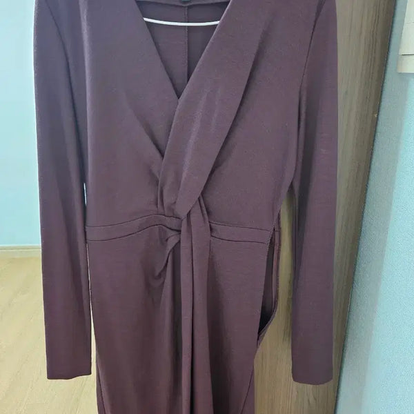 [BUNJANG] Salvatore Ferragamo Gancini Buckle Belted Wrap Dress / [정품] 페라가모(Ferragamo)간치니 금장 벨티드 랩 원피스