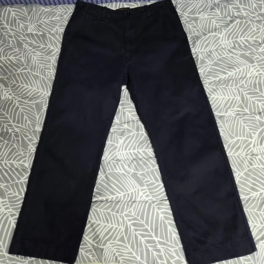 [BUNJANG] East Harbour Surplus Herringbone Chino Trousers / 이스트 하버 서플러스 헤링본 치노