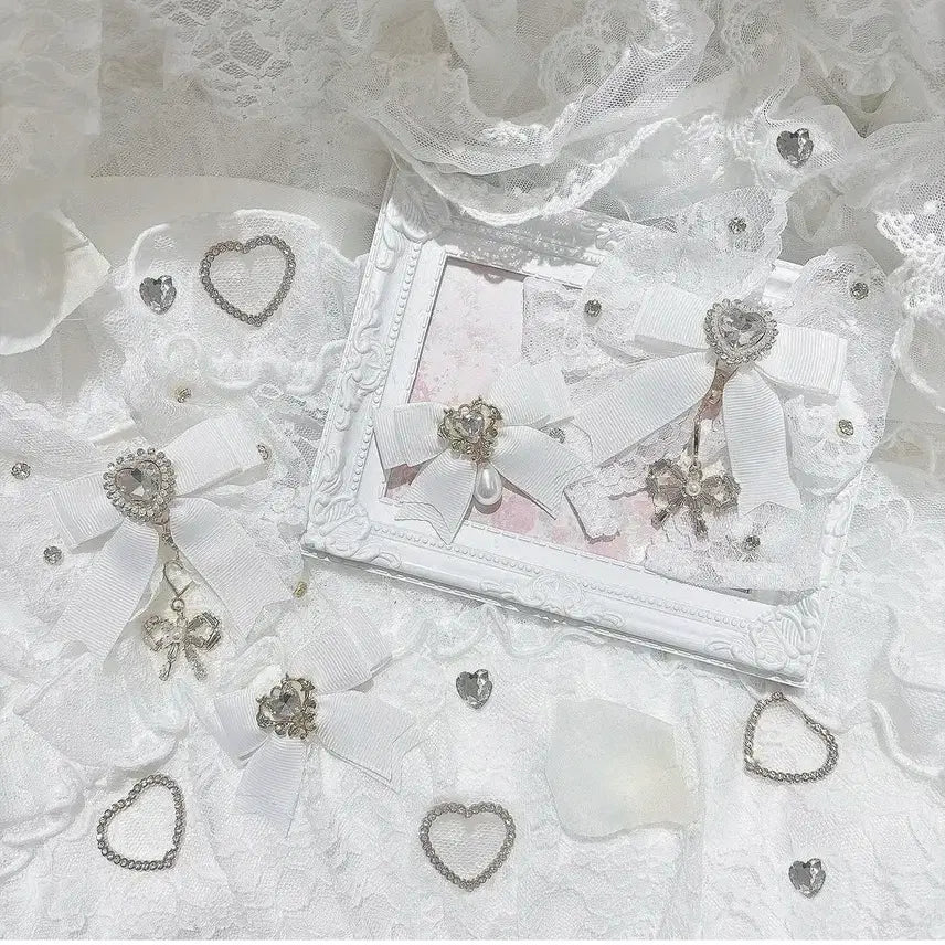 [BUNJANG] Lizlisa Lace Bejeweled Ribbon Set of 4 Clips (White) / 리즈리사 레이스 비쥬 리본 4개 세트 클립 (화이트)