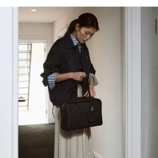 [BUNJANG] DeMaker Vetiver Bag - Black (Charm Set) / 드메이커 Vetiver bag-black 블랙 가방 (charm set)