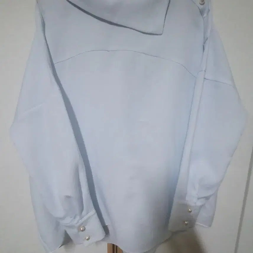 [BUNJANG] Roem Blouse (New) / 로엠 블라우스(새상품)