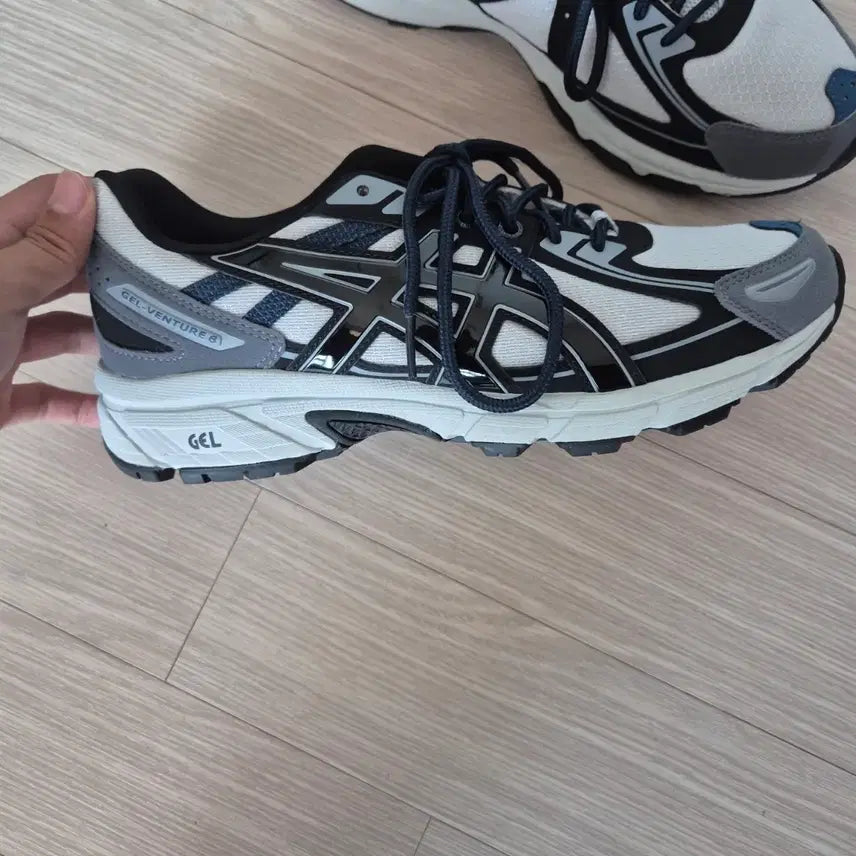 [BUNJANG] Asics Gel Venture 6 SPS Glacier Grey Sneakers / (새상품 풀박스)아식스 젤 벤쳐 6 SPS 글레이셔 그레이