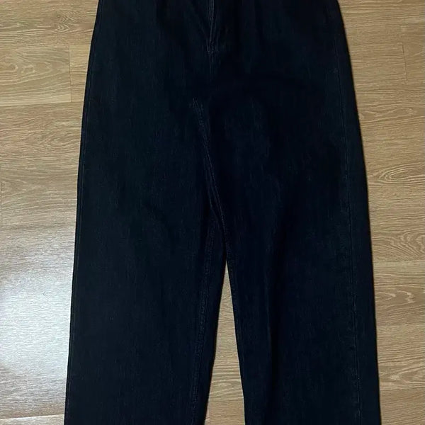 [BUNJANG] Uniqlo Wide Straight Jeans 68 Blue Size 29 / [29] 유니클로 와이드스트레이트진 68블루
