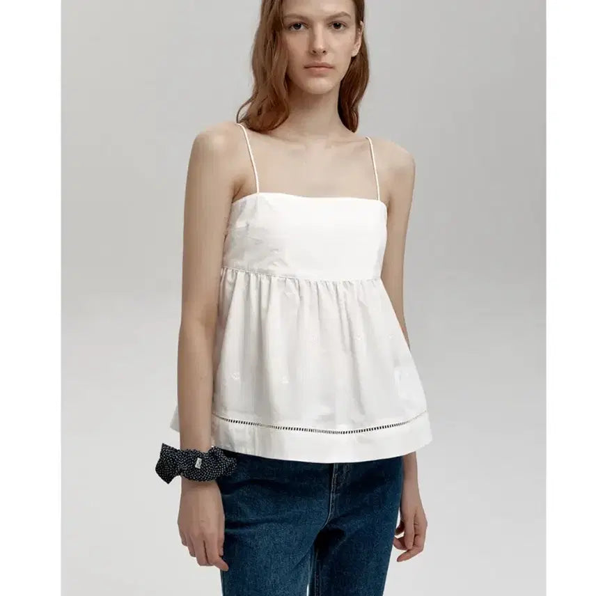 [BUNJANG] Shop M Veronica Sleeveless White Size S / 샵엠 베로니카 슬리브리스 화이트 s사이즈 veronica sleevele