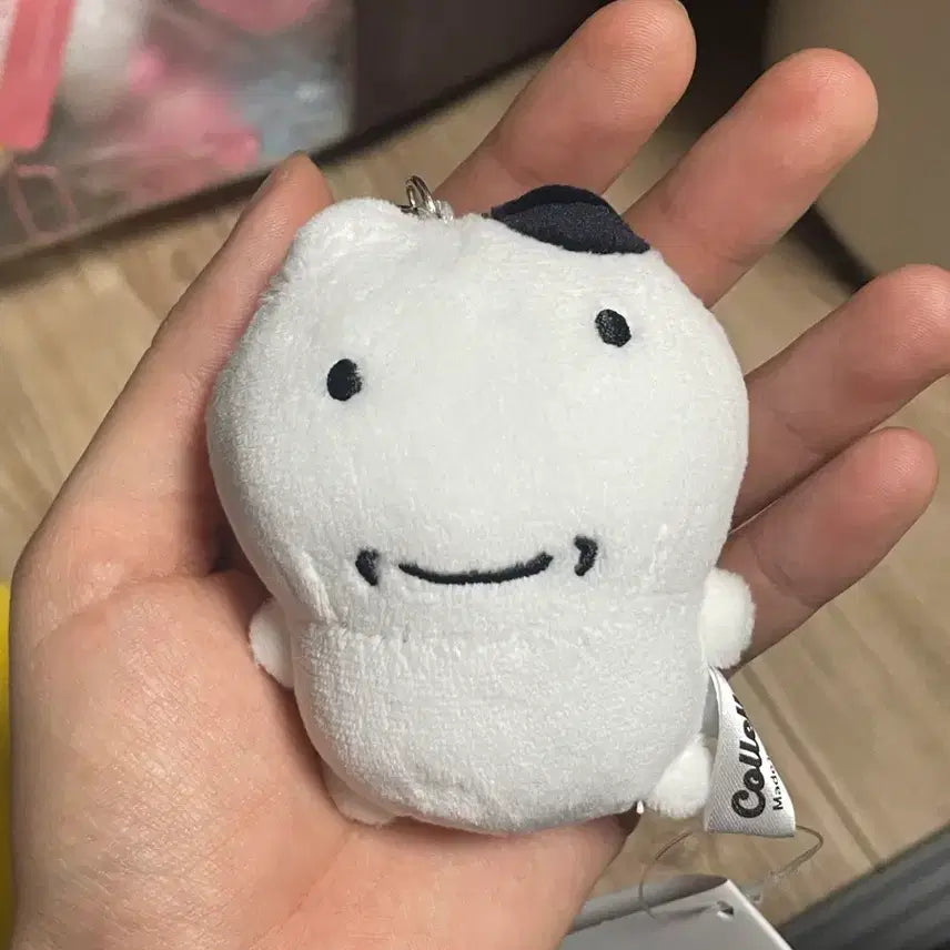 [BUNJANG] Nunmeong Nyangyi 8cm Plush Keychain / 눈멍냥이 눈냥이 8cm 인형 키링