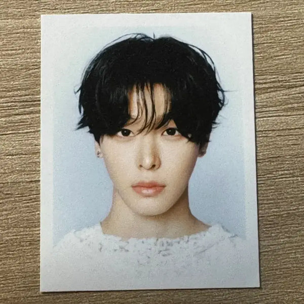 [BUNJANG] Riku NCT WISH Odd to Love ID Photo / (리쿠)엔시티위시 오드투러브 팝업 아이디 포토