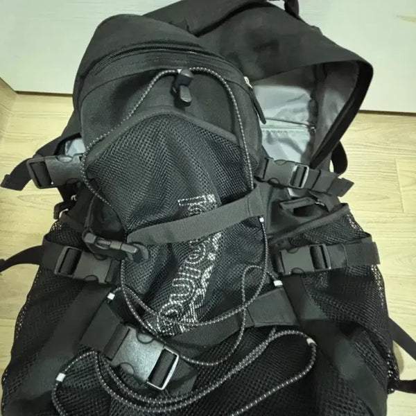 [BUNJANG] Oakley Black Backpack / 오클리 검정색 배낭