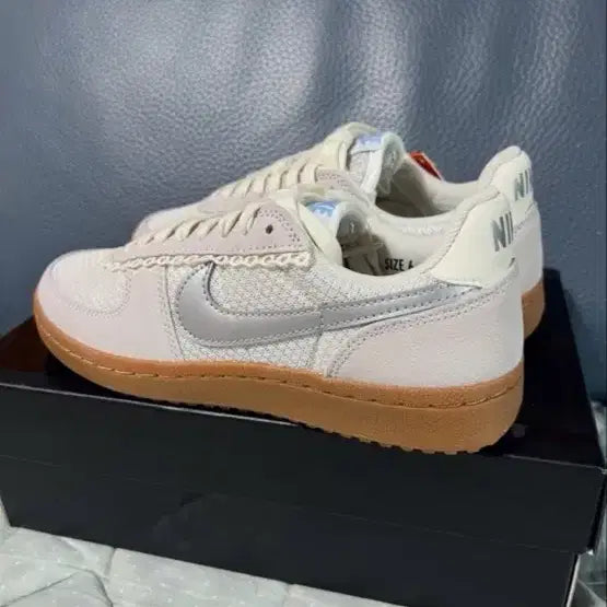 [BUNJANG] Nike Field General Platinum Tint Bust Gray Women's Shoes (Sizes 230-250) / (여성용) 필드 제너럴 플래티넘 틴트 바스트 그레이(230~250사이즈)