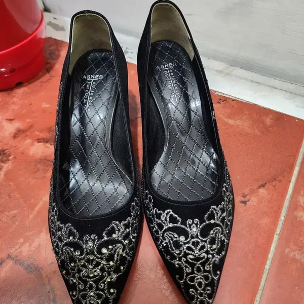 [BUNJANG] ASHER Black Suede Embellished Women's Pumps / ASHER 블랙 스웨이드 장식 여성 펌프스