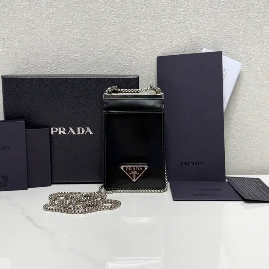 [BUNJANG] Prada Brushed Leather Chain Card Holder Black 1MR022 / (백화점/A+)프라다 브러시드 체인 카드지갑
