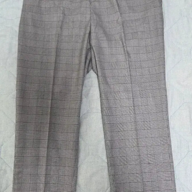 [BUNJANG] Uniqlo Women's Checked Slacks Grey XL / 유니클로 여성 체크 슬랙스 그레이 XL (새상품)