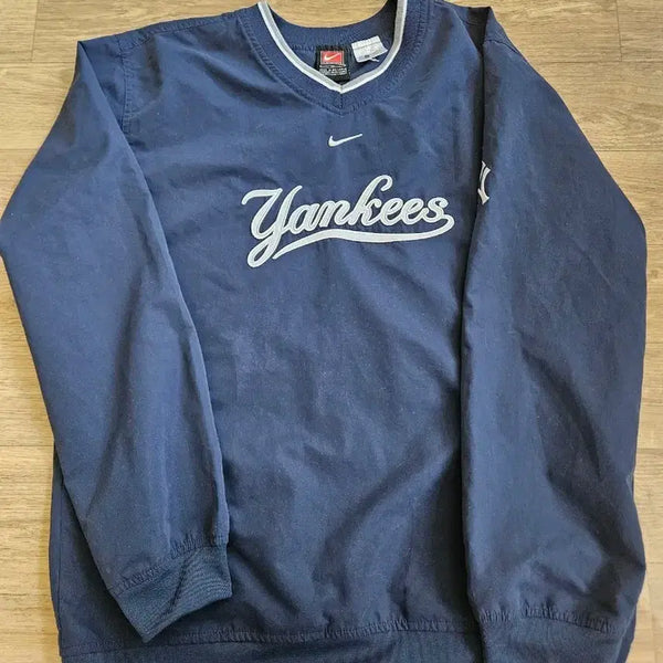 [BUNJANG] Nike Yankees Old School Warm-up Windbreaker / 나이키 양키스 올드스쿨 웜업 바람막이