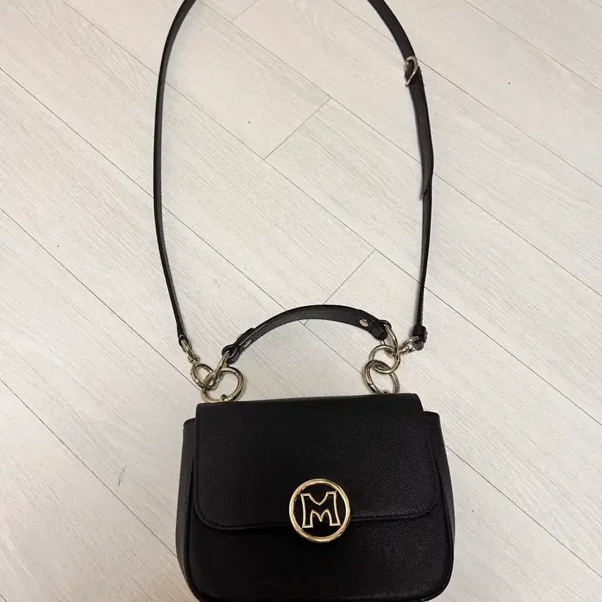 [BUNJANG] Metrociti Mini Crossbody Bag / 메트로시티 미니 크로스백