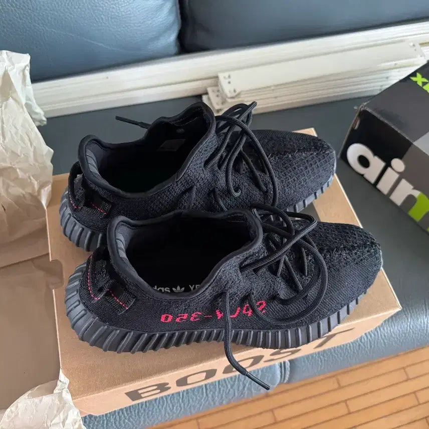 [BUNJANG] Adidas Yeezy Boost 350 V2 Bred / 아디다스 이지부스트 350 V2 브레드 260 사이즈 팝니다