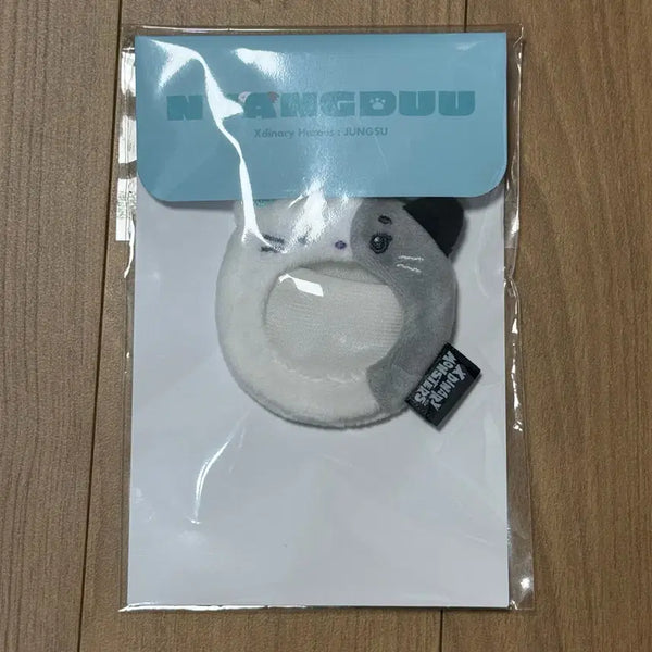 [BUNJANG] Xdinary Heroes Jungsu XMONS Badge Holder Cover / 엑스디너리히어로즈 엑디즈 엑몬즈 뱃지 홀더 커버 정수 냥듀