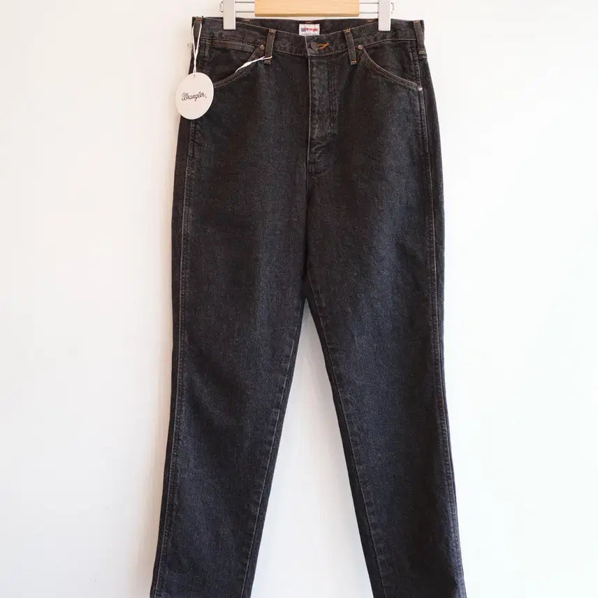 [BUNJANG] Wrangler x MAYSON GREY Black Denim Jeans (30 inch) / Wrangler x MAYSON GREY 랭글러 흑청 데님 (30인치)