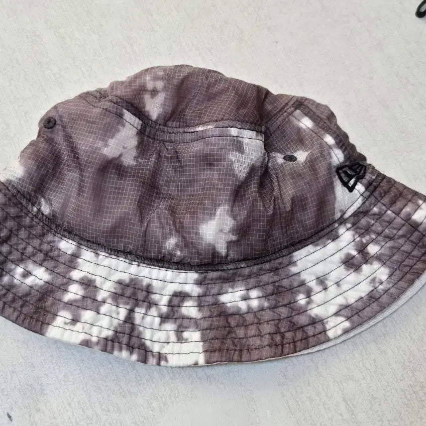 [BUNJANG] New Era Tie-Dye Bucket Hat / 뉴에라 타이다이 버킷햇 모자 거의 새상품