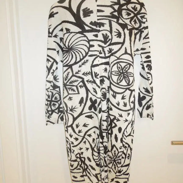 [BUNJANG] Pleats Please White Black Pattern Cardigan / 플리츠플리즈 화이트 블랙 패턴 가디건