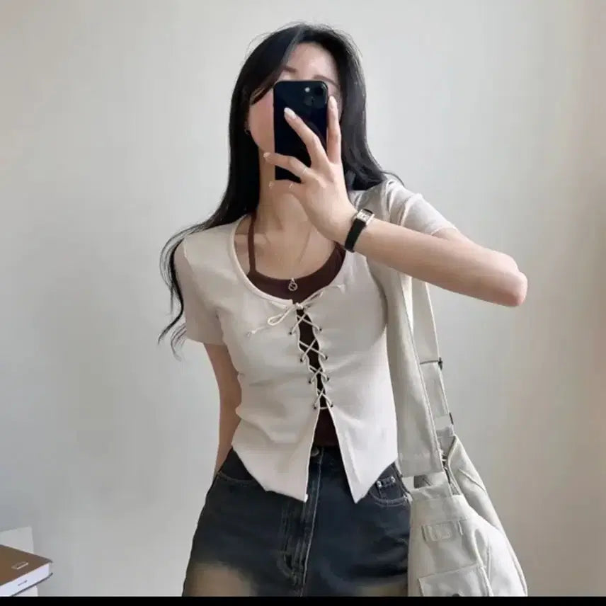 [BUNJANG] Daily-U Eyelet Halter Layered Crop Cardigan T-shirt / 에이블리 데일리유 아일렛, 홀터나시 레이어드 크롭 반팔 가디건 티셔츠