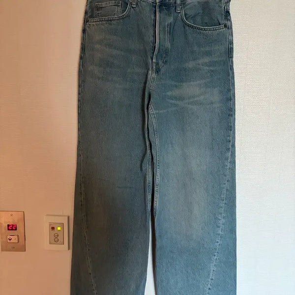 [BUNJANG] COS Relaxed Fit Denim Jeans Size 28 / COS 릴랙스드 데님진 28사이즈